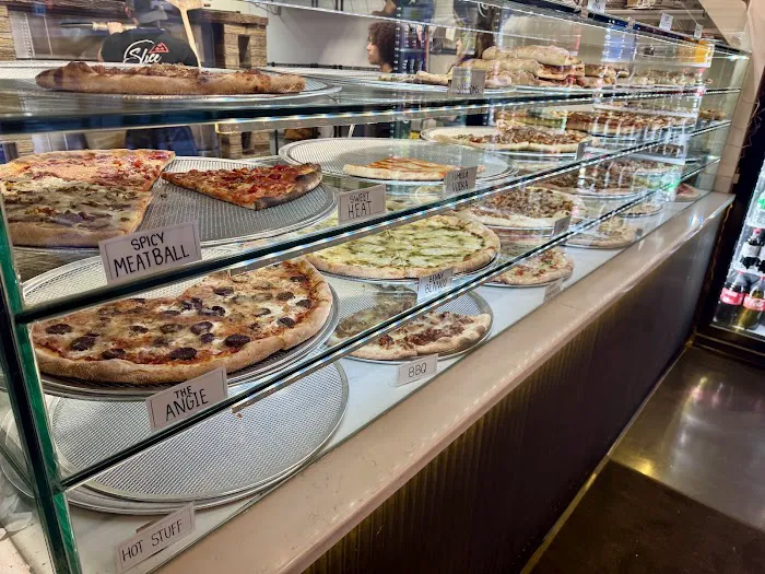 Slice Pizzeria Picture 5