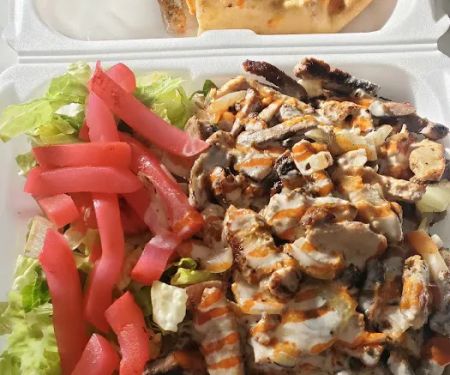 Almadinah Market Halal middle eastern food/Dubai Chocolate Falafel/ Gyro/ Chicken And Rice. Shawarma, Halalicious