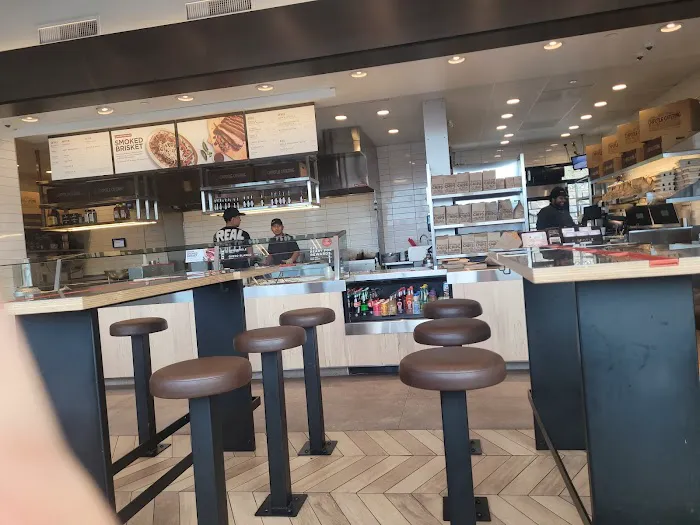 Chipotle Mexican Grill Picture 5