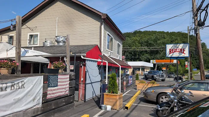 Redline Roadhouse Picture 4