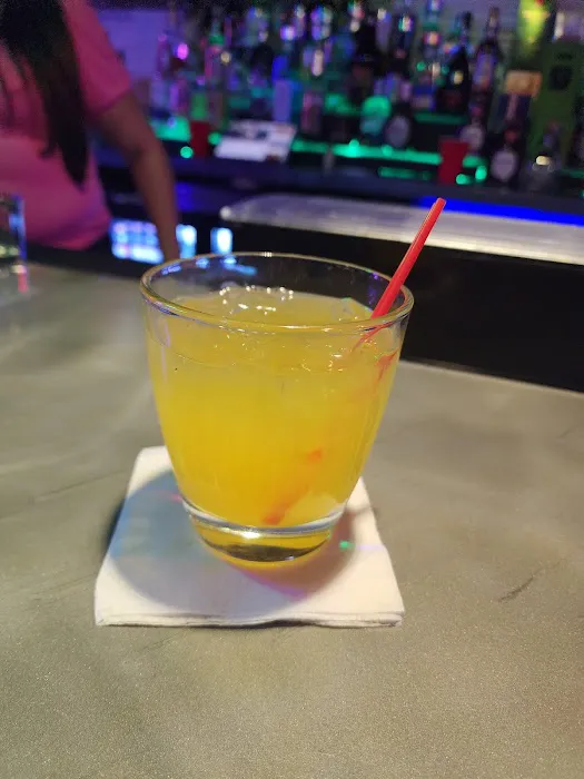 Loma Bar Restaurant Picture 4