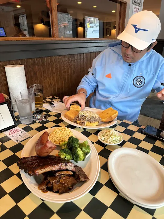 Barnstormer Barbeque Picture 1