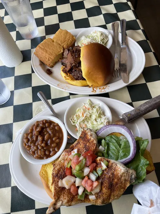 Barnstormer Barbeque Picture 8