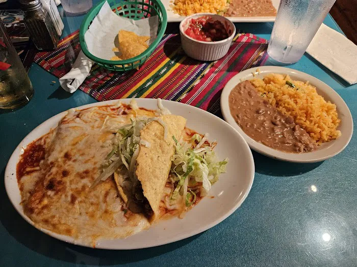 Maya Café & Cantina Picture 9