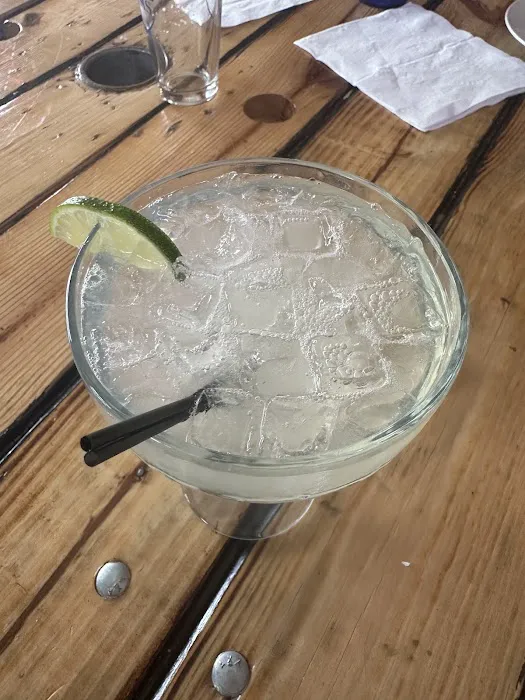 Stinson's Hub Picture 3