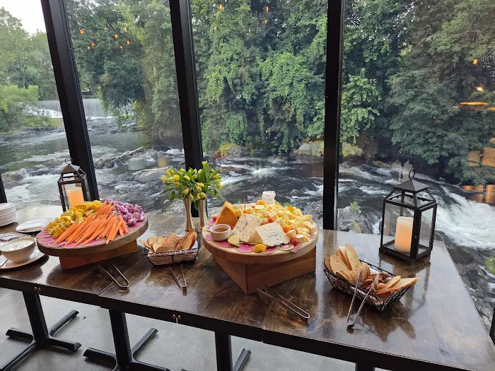 The Roundhouse Picture 7