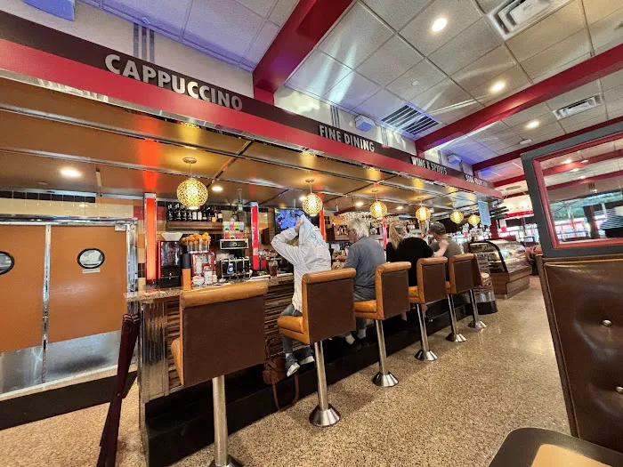 Red Line Diner Picture 7