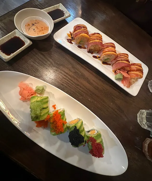 QQ Asian Bistro Picture 10