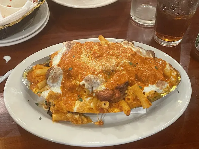 Mama Theresa's Pizzeria & Italian Eatery Picture 3