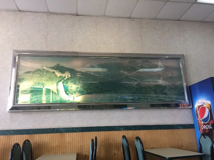 Great Wall in Vails Gate Picture 4