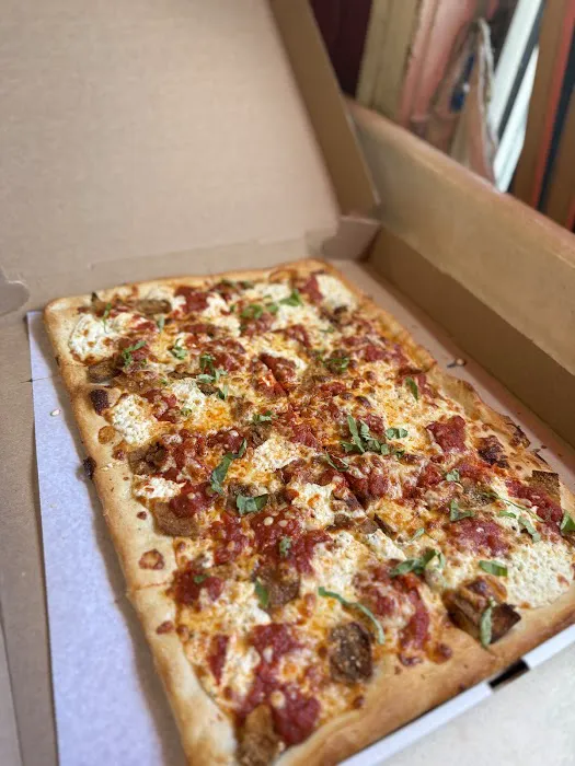 Frank's Pizza & Restaurant Picture 7