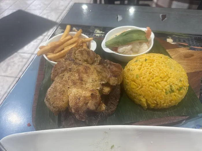 La Guayaca Restaurant & Bar Picture 9