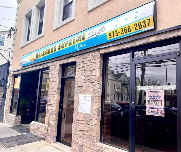 Baleadas Supreme Café Picture 4