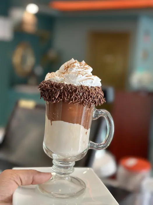 Le Petit Café e Restaurante Picture 2