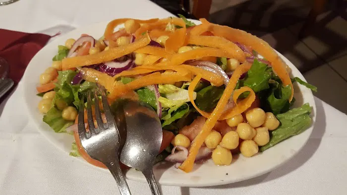 Madrid & Lisbon Restaurant Picture 3