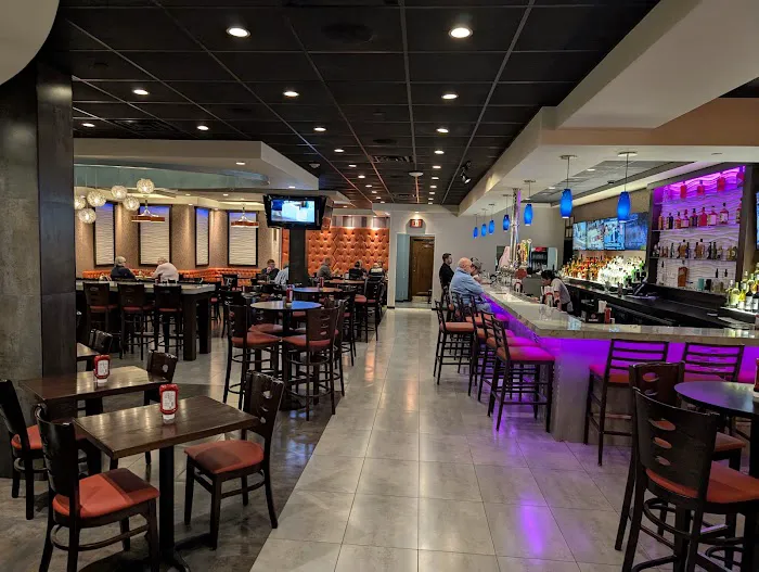 Ted's Bar & Grill Picture 8