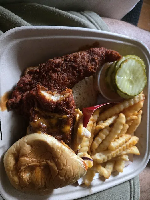 Dave's Hot Chicken Picture 7