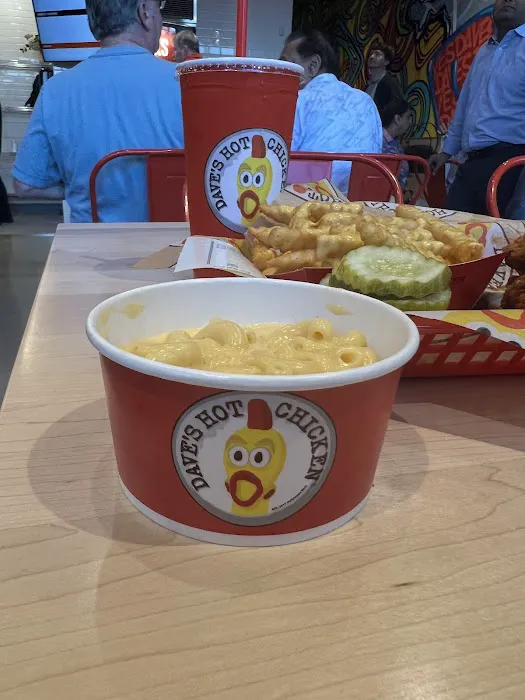 Dave's Hot Chicken Picture 8