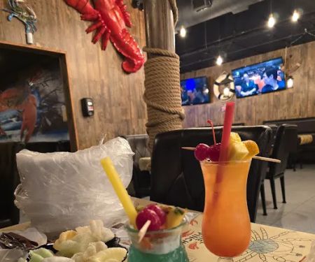 Hook & Reel Cajun Seafood & Bar