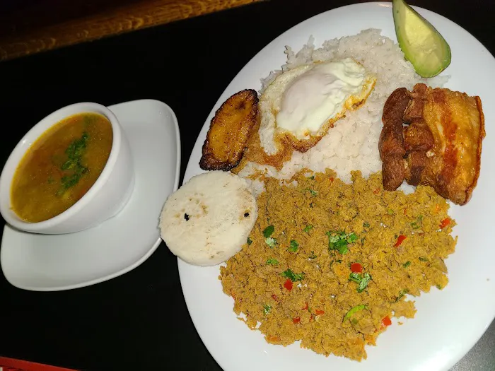 GUARILAQUES Bar And Grill Picture 4