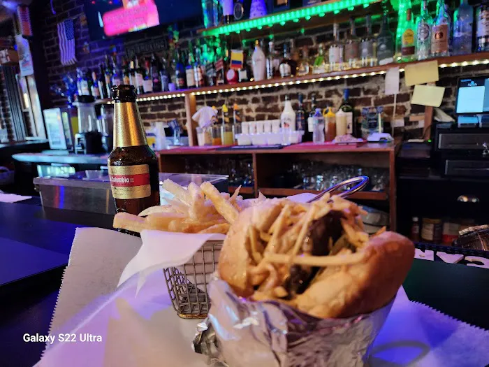 GUARILAQUES Bar And Grill Picture 5