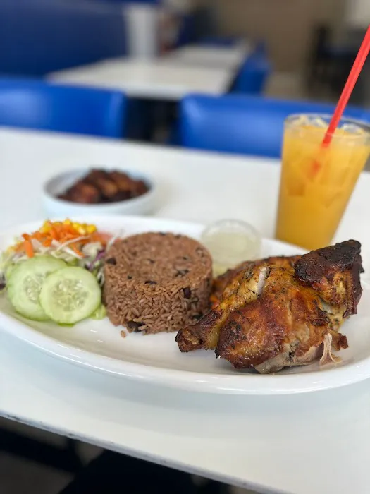 Pollo Dorado Picture 1