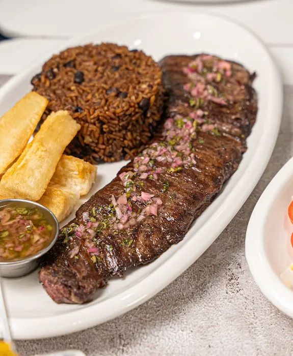 Pollo Dorado Picture 4