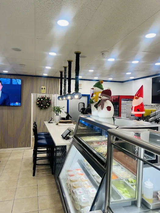 Pollo Dorado Picture 6