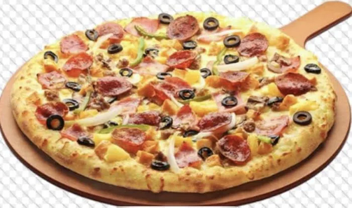 One stop restaurant lounge pizza cafeteria & African food Picture 7