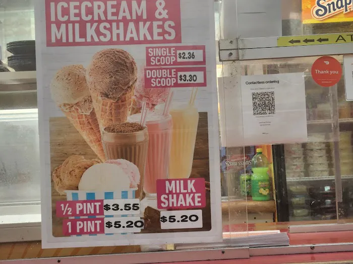 Jezif Halal Fried Chicken Picture 1