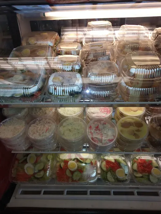 Chicken & Gyro Picture 7