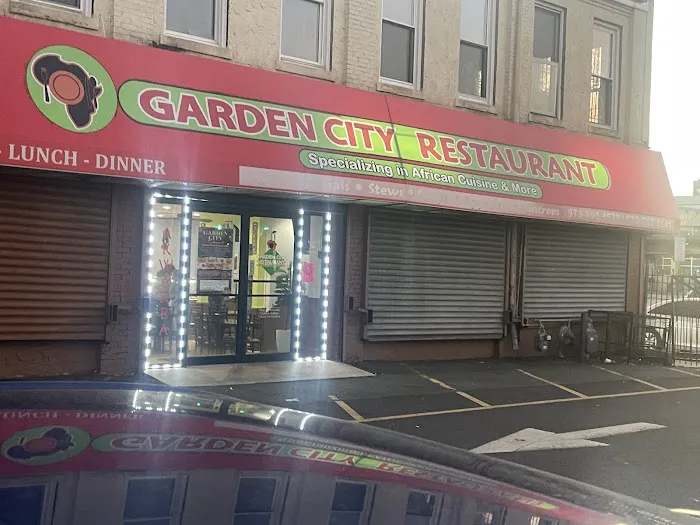 Garden City Restaurant Picture 7