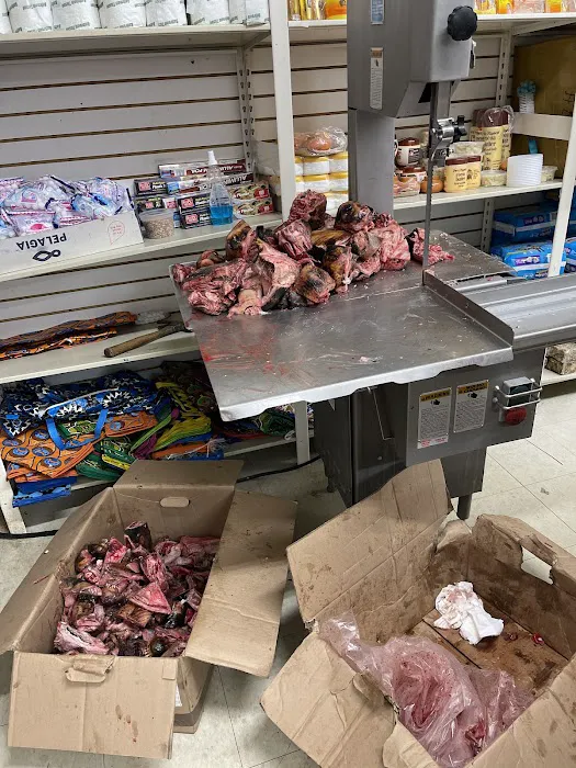 MILE 12 INTERNATIONAL AFRICAN MARKET Picture 7