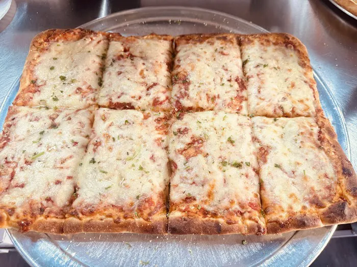 Brooklyn's Pizza Picture 7