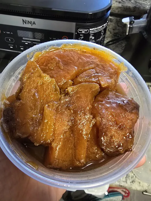 Roy's Fish Fry Lyons Ave Picture 3