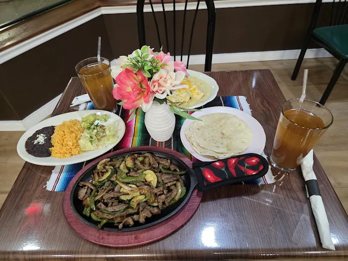 Mr. Guacamole II Picture 3