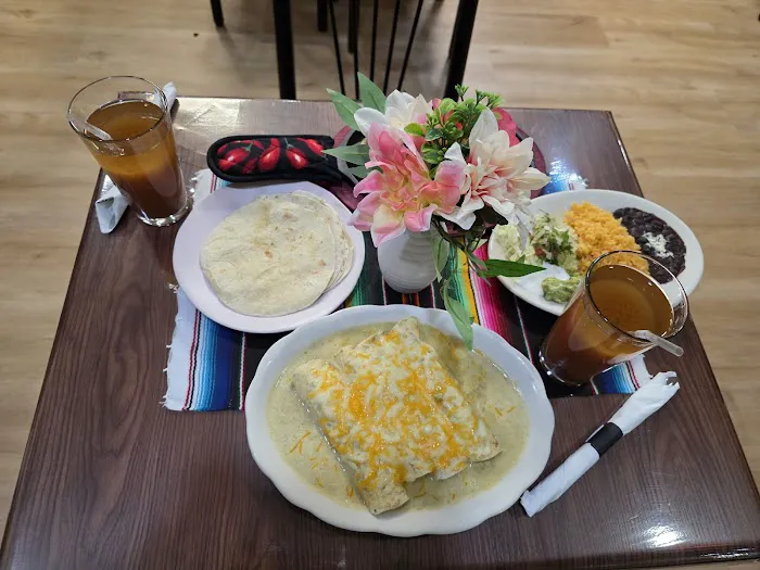 Mr. Guacamole II Picture 6