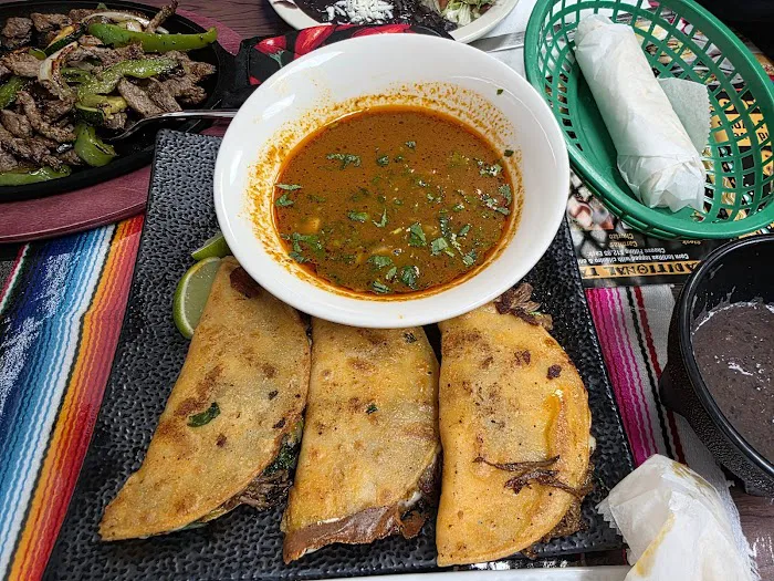 Mr. Guacamole II Picture 4