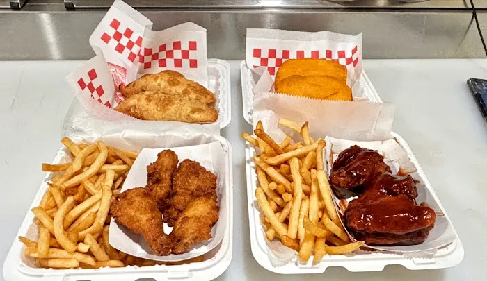 The Pizza Zone Picture 2