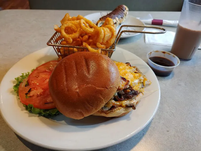 Tropicana Diner and Bakery Picture 6