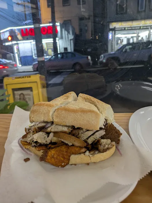 Costa De Oro Picture 5