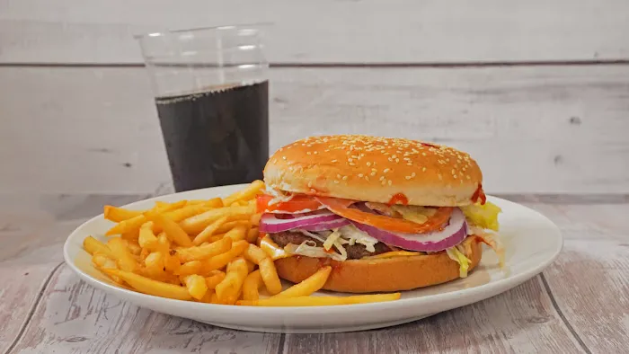 Faija Fried Chicken Deli & Grocery Picture 8