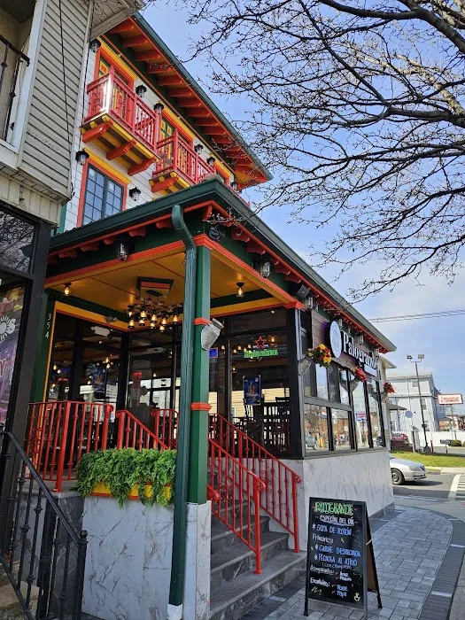 Palo Grande Restaurant & Bar Picture 10