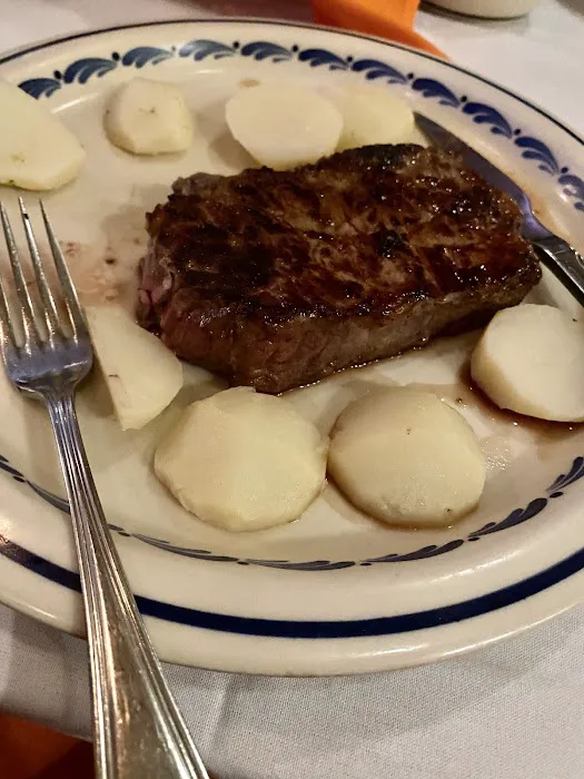 Europa Bar & Restaurant Picture 9