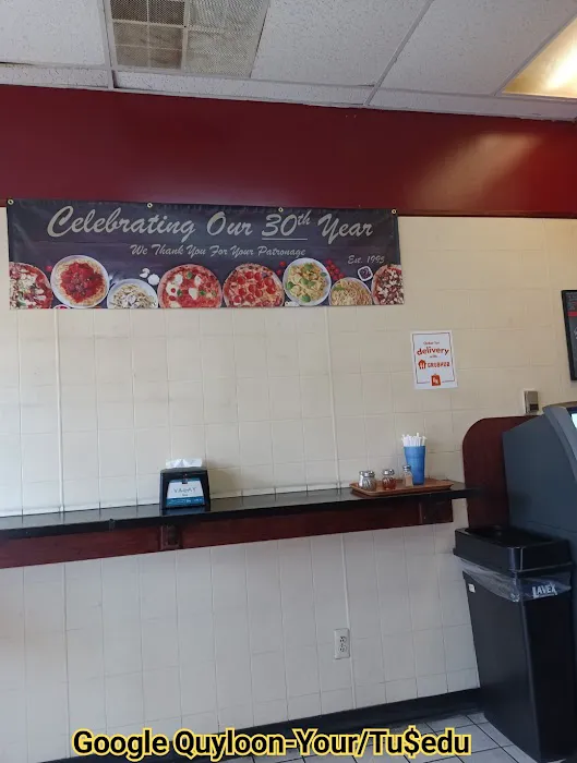 Tony's Pizza Delight Picture 7