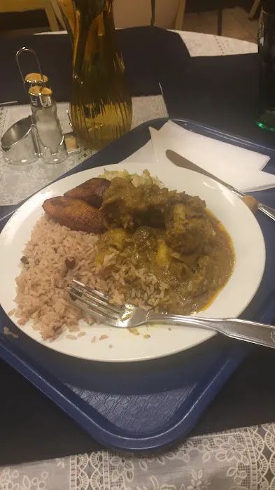 Mama Sher's Caribbean Cuisine Picture 5