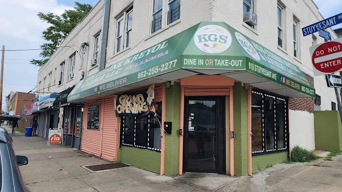 Kgs Cuisine Kreyol & Lounge Picture 2