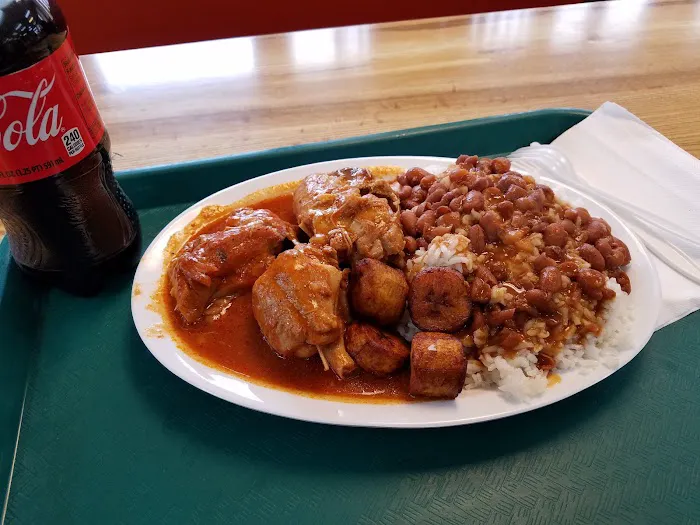 Manny's Deli & Restaurant Picture 1