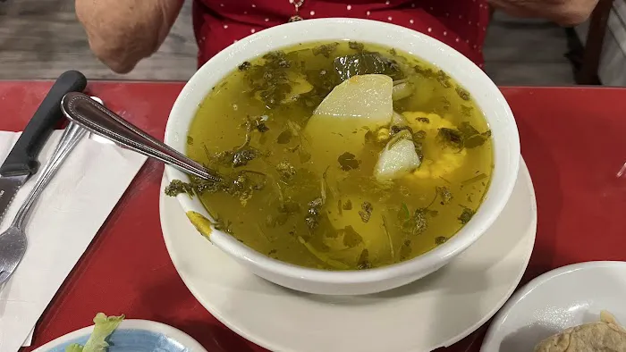 El Salvador Restaurant Picture 4