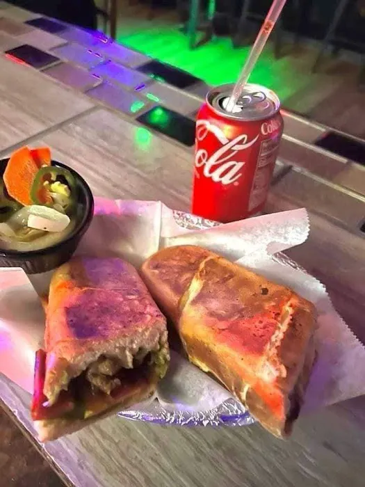 El Rodeo Bar & Restaurant Picture 3